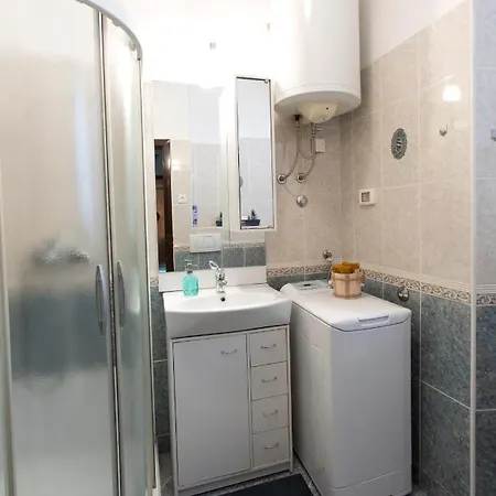 Apartma Rozi * Koper
